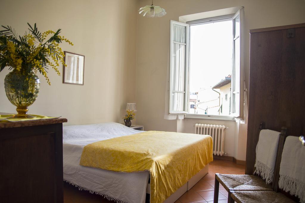 La Villa Nei Fiori Florence Exterior photo